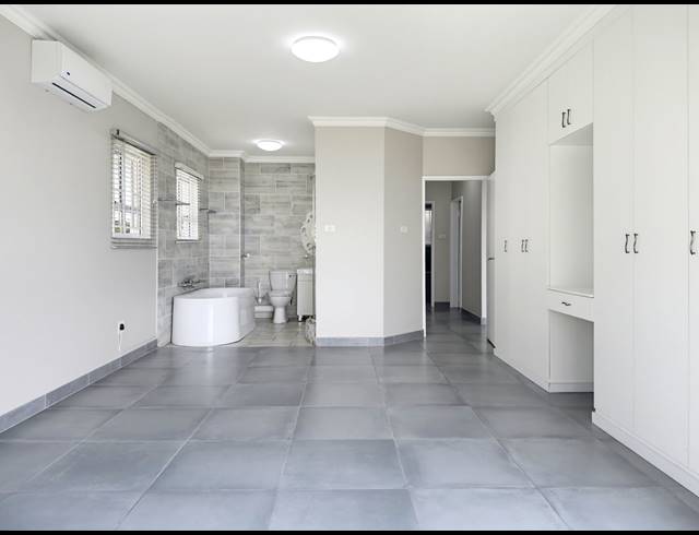 3 BEDROOM APARTMENT FOR SALE IN SHAKAS ROCK